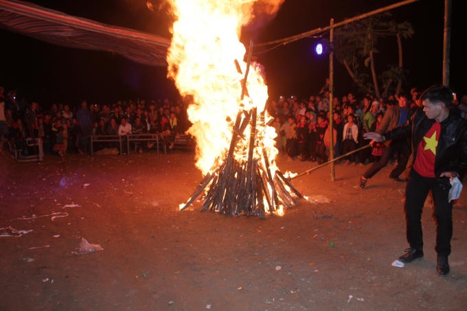 Mang hơi ấm đến với Huổi Phô - Sốp Cộp