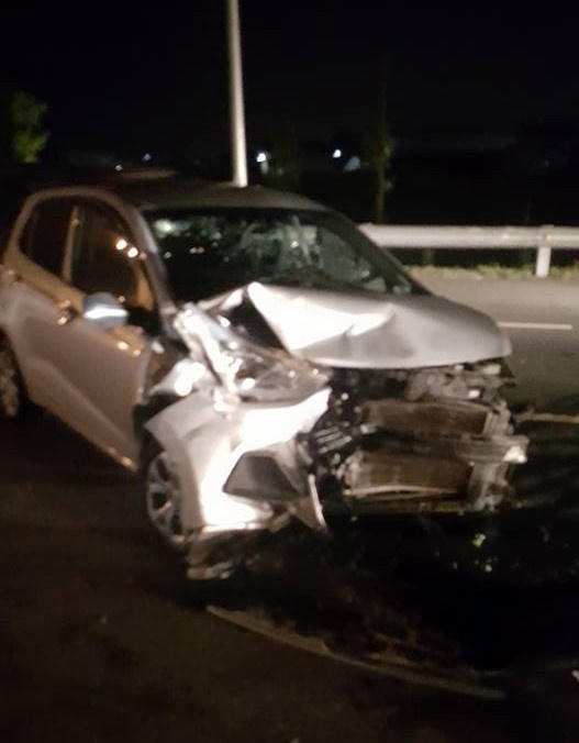 Chiếc xe Innova chạy ngược chiều gây tai nạn.