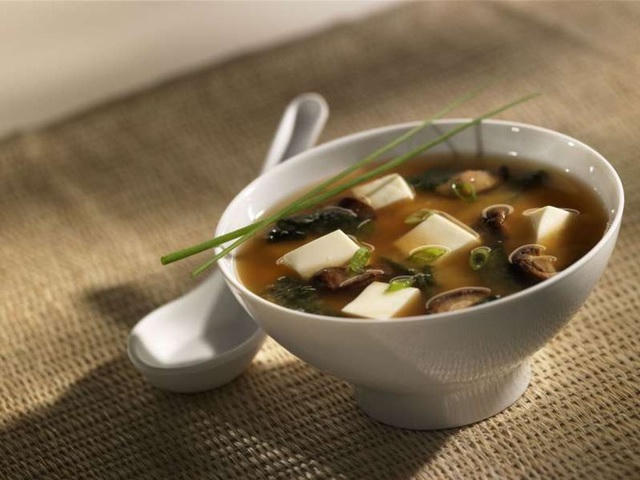 Súp Miso.