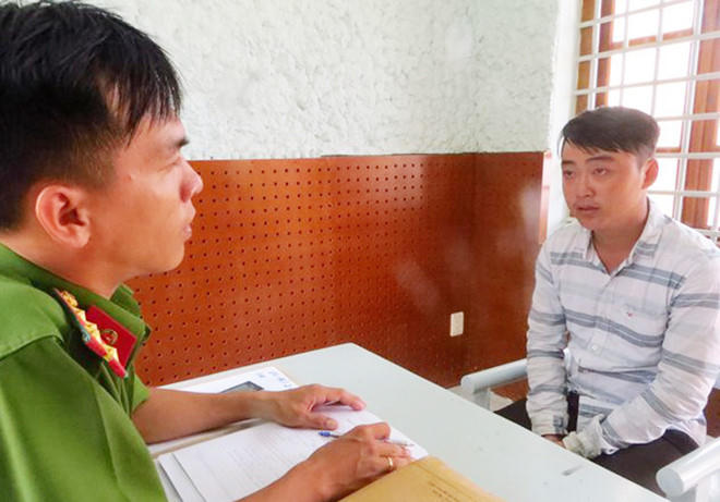 Khanh tại cơ quan điều tra. (Ảnh: Zing.vn)