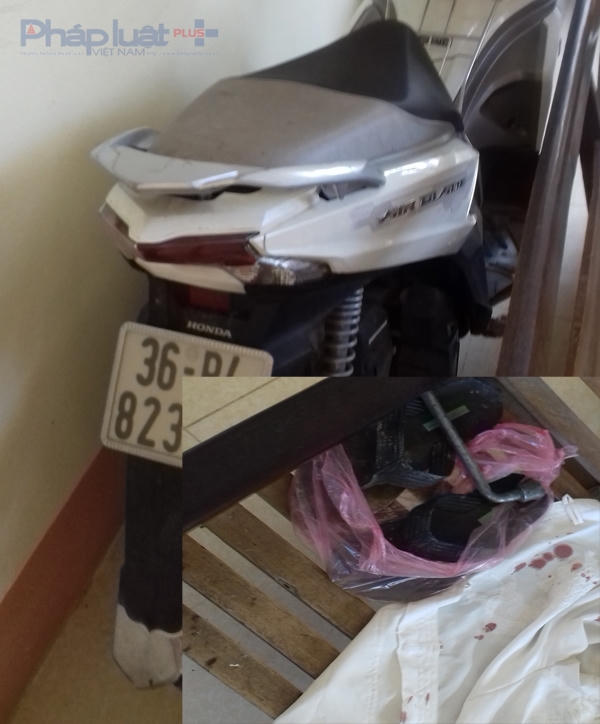 Chiếc xe bị đạp phá cùng hung khí là chiếc công sắt được giao nộp cho Công an.