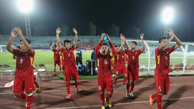 HLV U20 Ph&aacute;p n&oacute;i g&igrave; sau khi
