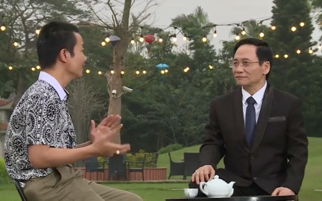 Giải mã văn hóa: Hành trình bốn mươi năm từ trang giấy lên truyền hình