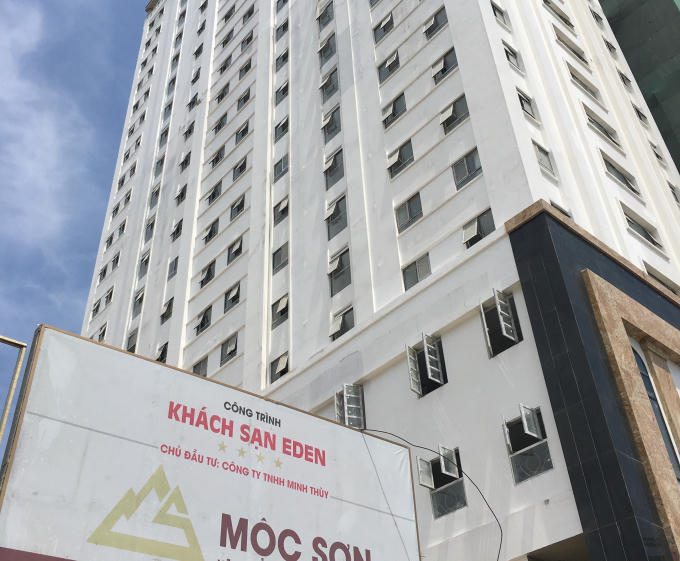 Các phòng đã hoàn thành việc tháo dỡ và bít lối đi phát sinh khách sạn Eden là 64/93 phòng.