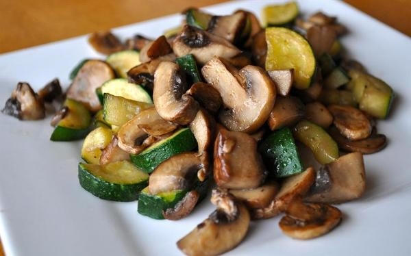 Nấm tràm ở đây khá ngon và bổ dưỡng.