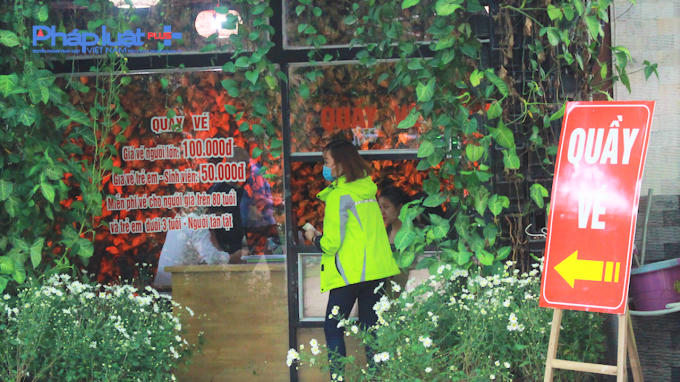 Sequence 04.00_03_46_16.Still009