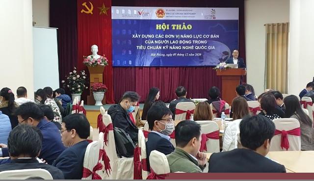 Quang cảnh buổi hội thảo