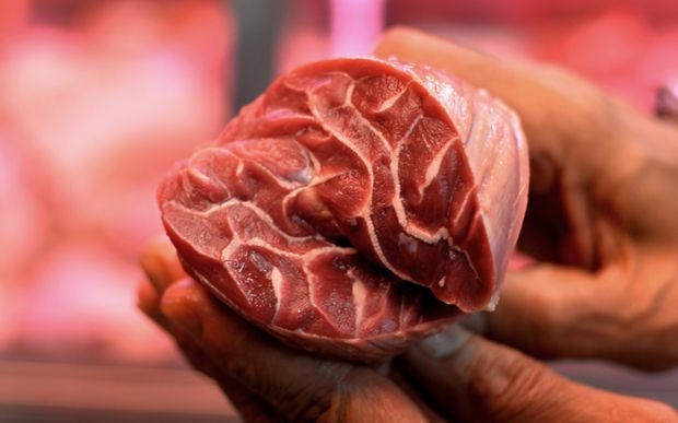 Bóc mẽ chiêu thức làm thịt bít tết từ những miếng thịt vụn