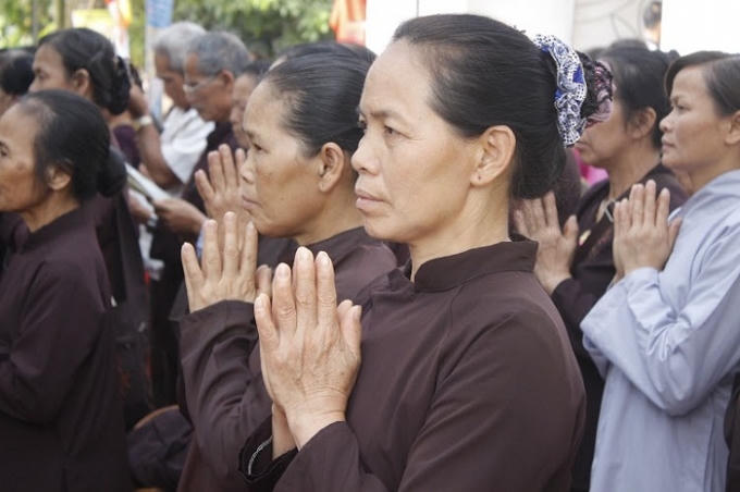 H&agrave; Nội: Phật tử