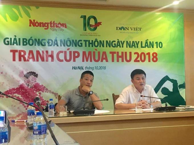 Chiều 15/10, buổi họp báo và bốc thăm vòng bảng Giải bóng đá Báo Nông Thôn Ngày nay tranh cúp Mùa thu lần thứ 10 – 2018.
