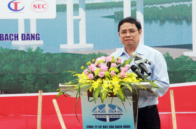 Đồng chí Phạm Minh Chính, Ủy viên Bộ Chính trị, Bí thư Trung ương Đảng, Trưởng Ban Tổ chức Trung ương phát biểu tại lễ hợp long.