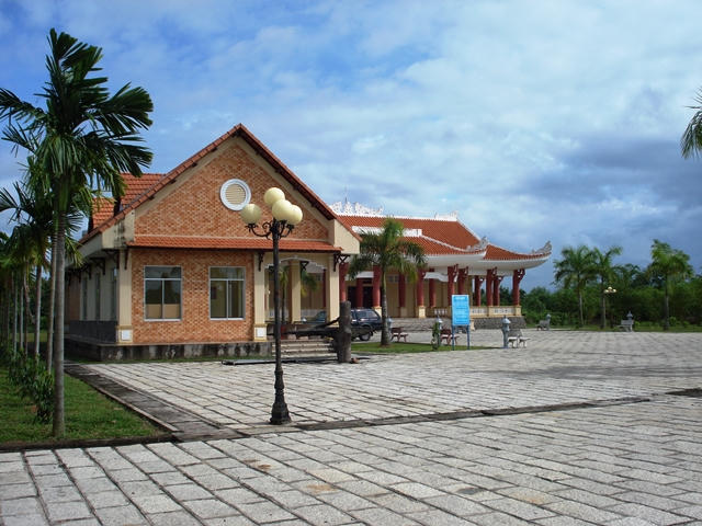 nha truyen thong