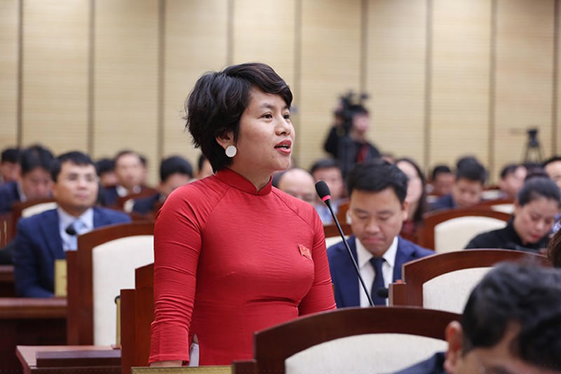 Đại biểu Đỗ Thùy Dương.