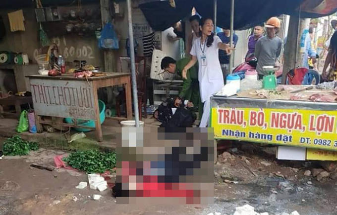 Lực lượng chức năng Công an tỉnh Hải Dương phong tỏa, khám nghiệm hiện trường nơi xảy ra vụ án mạng.