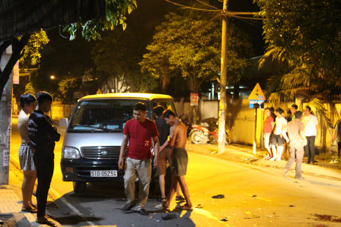 Chiếc ô tô 16 chỗ trong vụ tai nạn.