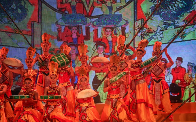 To&agrave;n cảnh Lễ hội d&acirc;n gian đường phố Việt Tr&igrave; năm 2016