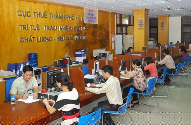 Trong danh sách các doanh nghiệp nợ thuế, phí, tiền thuế đất đăng công khai lần đầu có mặt hàng loạt các doanh nghiệp bất động sản, xây dựng.