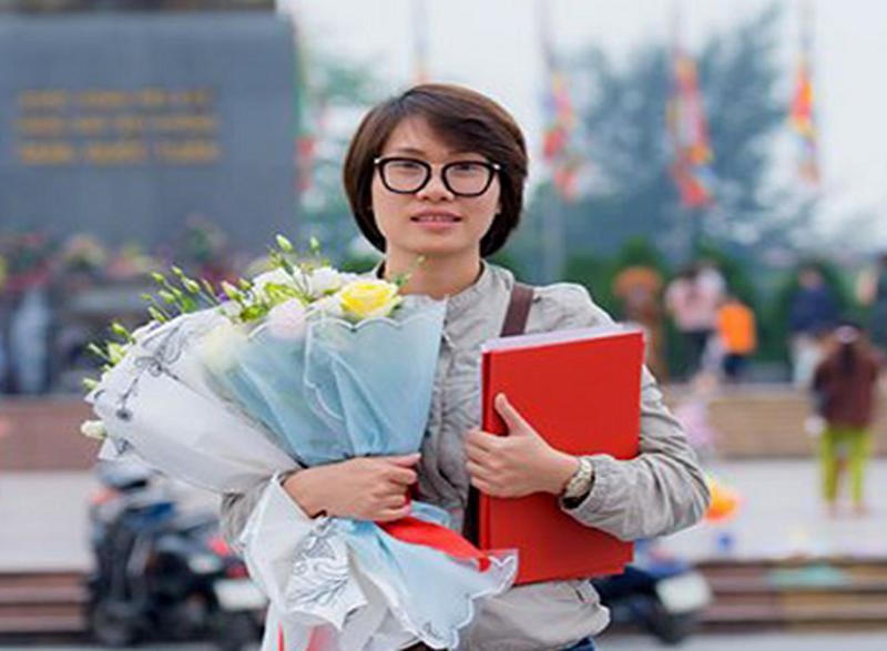 Nữ họa sĩ Nguyễn Thị Mỹ Dung 