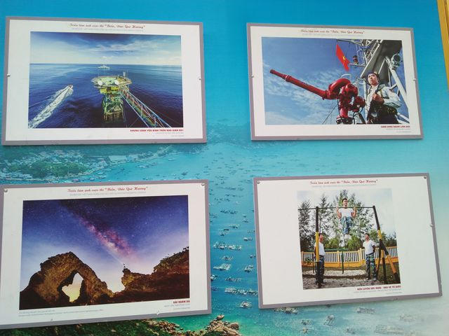 TPHCM tổ chức triển l&atilde;m ảnh tr&ecirc;n đường phố kỷ niệm đại lễ 30/4