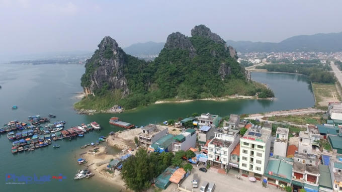 Vân Đồn có hệ thông các quần đảo lớn nhất trong khu vực.