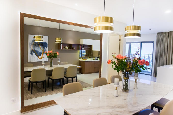 C&aacute;c căn hộ Kosmo T&acirc;y Hồ được thiết kế th&ocirc;ng minh đảm bảo c&aacute;c ph&ograve;ng đều đ&oacute;n nắng tự nhi&ecirc;n