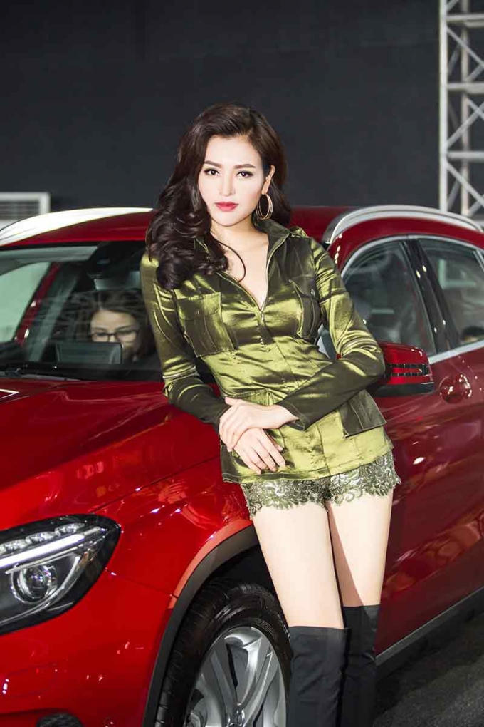 Minh Ngọc.