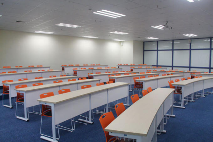 Phòng hội thảo 200 chỗ.