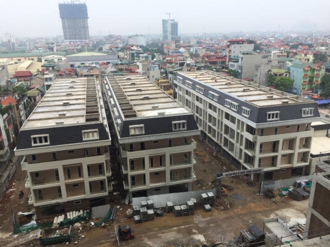 Khu thấp tầng của dự án cũng được khẩn trương thi công với chất lượng đảm bảo.