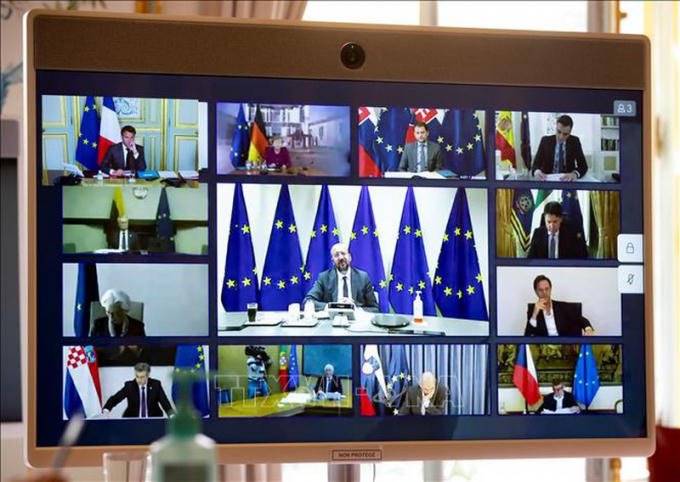 Theo giới quan sát, gói hỗ trợ tài chính 750 tỷ Euro đẩy EU vào cảnh luật lệ thua thời thế.