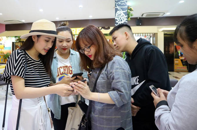 Đây là món quà mà Tố My dành tặng cho khán giả quê nhà, cùng dàn khách mời hạng A cho liveshow lần này.