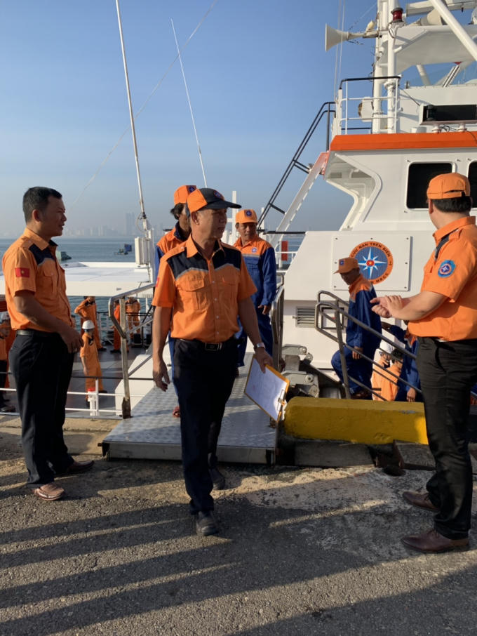 Trong hai ngày liên tiếp, tàu cứu hộ SAR 274, 411 và 412 liên tục cứu hộ thành công ba tàu gặp nạn.