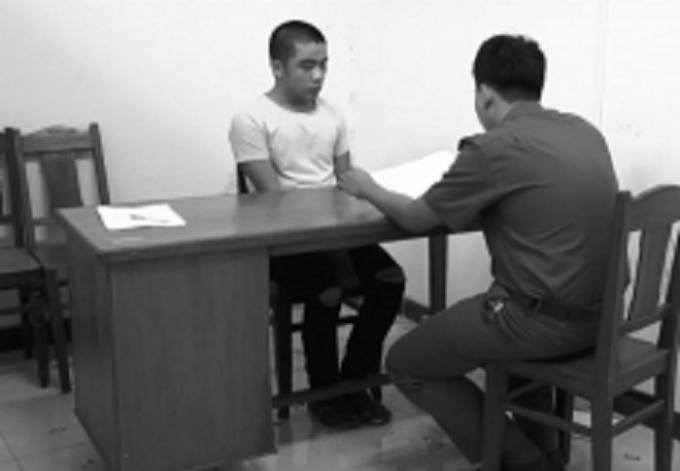 Trần Phước Nhân làm việc với CQĐT.