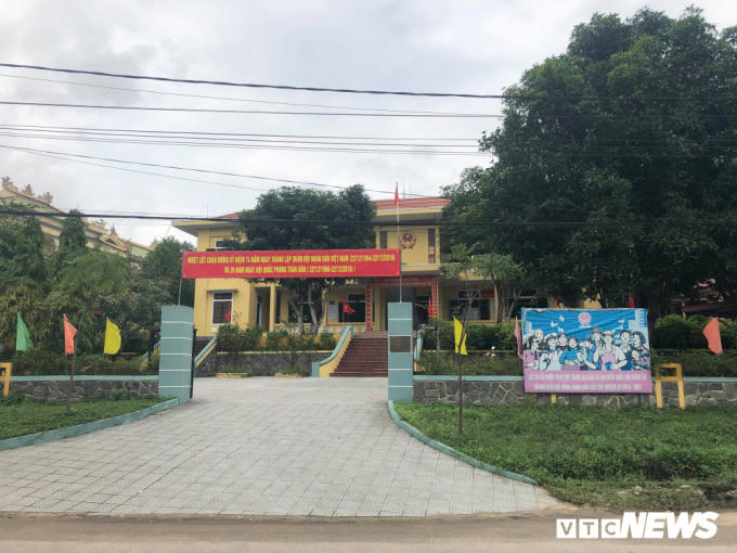 &nbsp;Trụ sở UBND phường Thuỷ Xu&acirc;n, nơi &ocirc;ng Ho&agrave; c&ocirc;ng t&aacute;c.&nbsp;