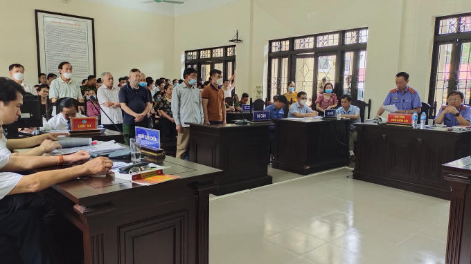 Toàn cảnh phiên toà.
