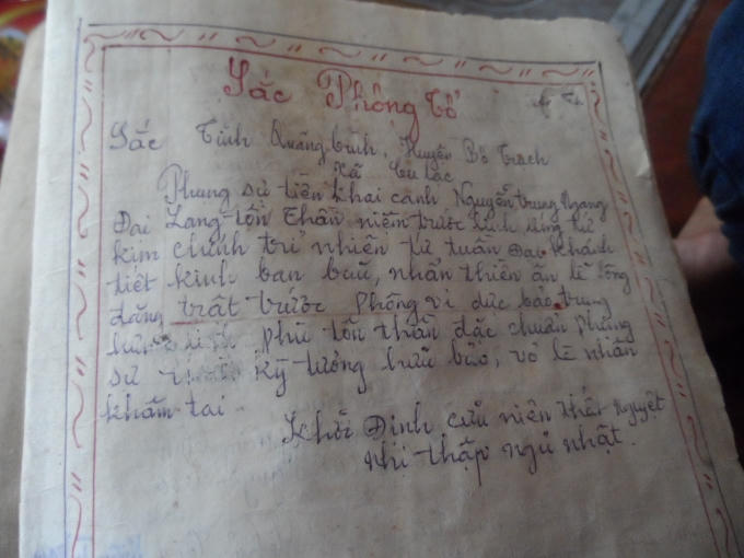 Sắc phong do các đời trước dịch ra và được lưu trong gia phả để nhằm giáo dục con cháu.