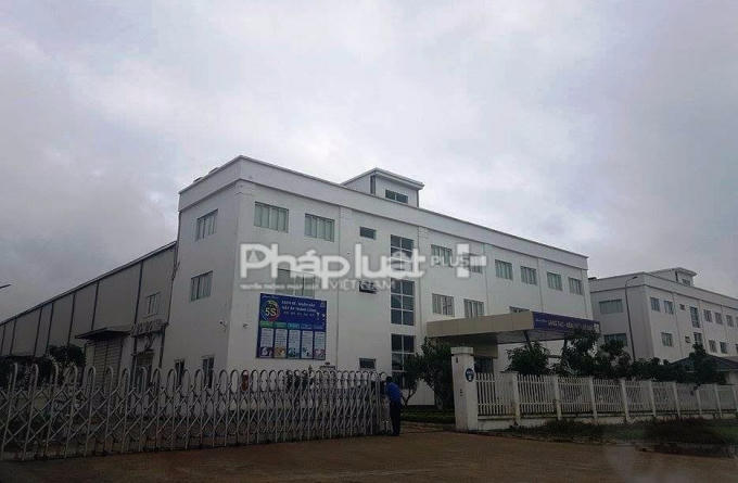 Dù chưa được phê duyệt báo cáo đánh giá tác động môi trường nhưng công ty vẫn hoạt động bình thường.