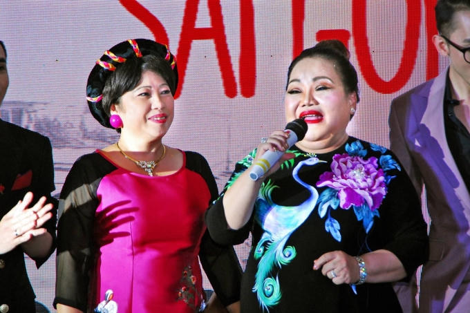 NSƯT Ngọc Giàu và Phi Phụng.