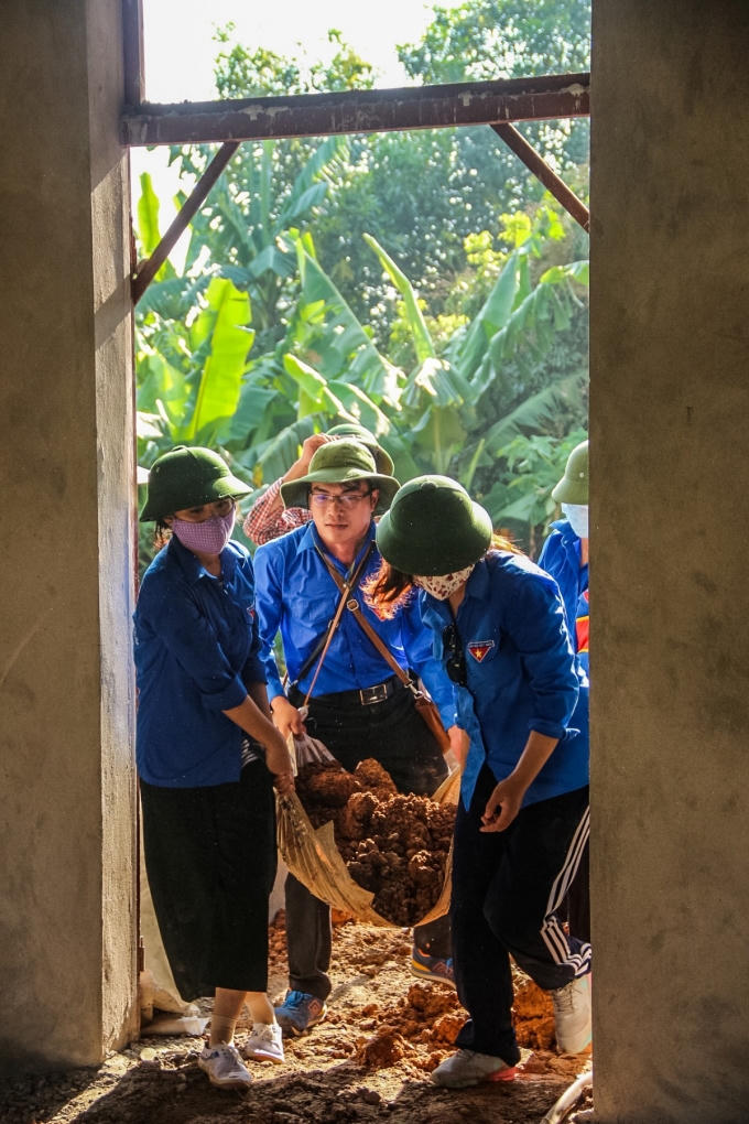 Xây dựng nhà tình nghĩa