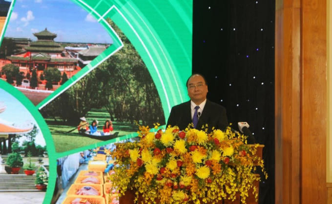 Thủ Tướng Nguyên Xuân Phúc phát biểu tại Hội nghị.