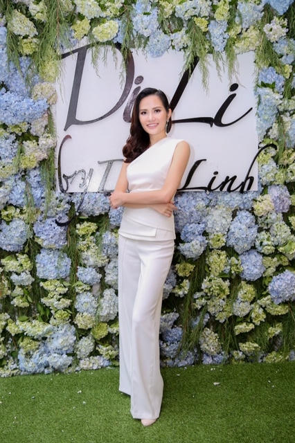 Diệu Linh đã khai trương cửa hàng thời trang mang mang tên Di Li by Diệu Linh.