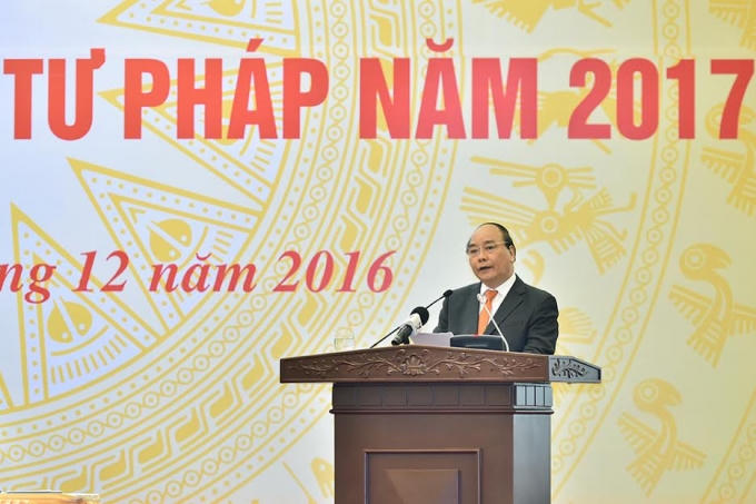 Thủ tướng Nguyễn Xuân Phúc phát biểu tại hội nghị. (Ảnh: VPCP)