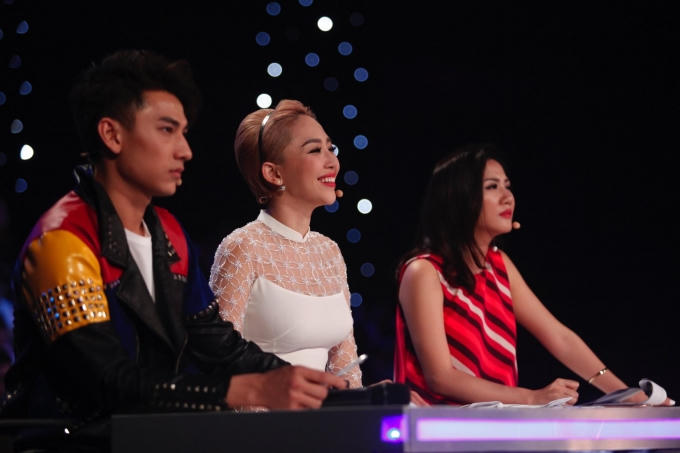 Vietnam’s Idol Kid 2016: “Cậu bé hát đám cưới” giản dị trên sân khấu hát về mẹ