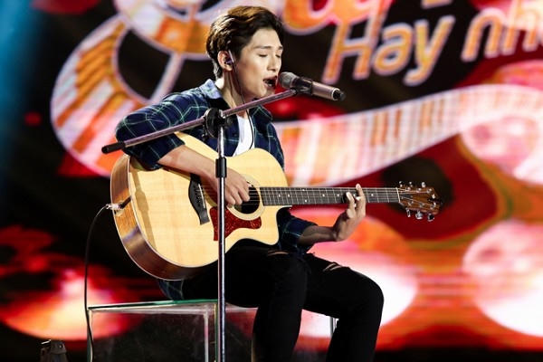 Thí sinh Đoàn Thế Lân, 16 tuổi, đến từ Quảng Ngãi. Ở tập 3 của Sing My Song phát sóng tối ngày 05/12, Thế Lân mang đến ca khúc Và tôi đi.