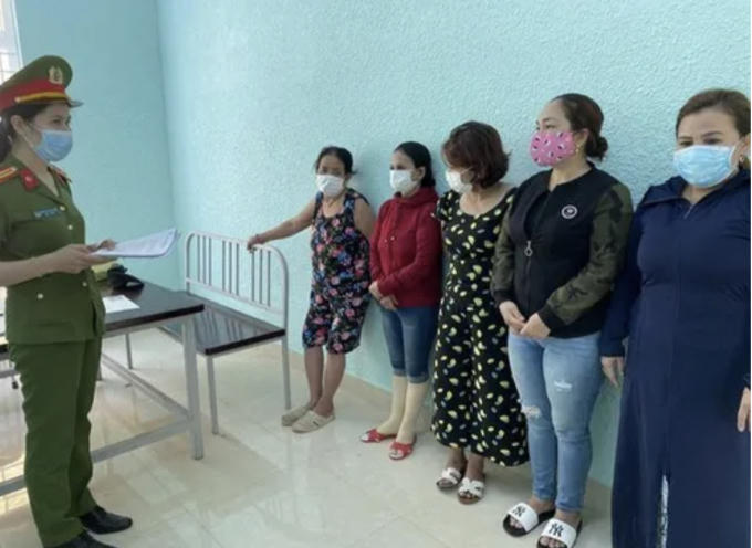 721277F4-7E81-4792-8D54-91C6DCB87758.