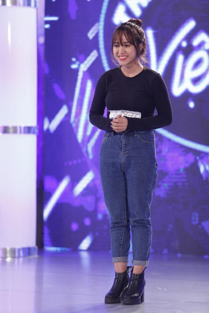 Vietnam Idol: Ban gi&aacute;m khảo lại tranh c&atilde;i nảy lửa v&igrave; Qu&aacute;n qu&acirc;n Học viện ng&ocirc;i sao