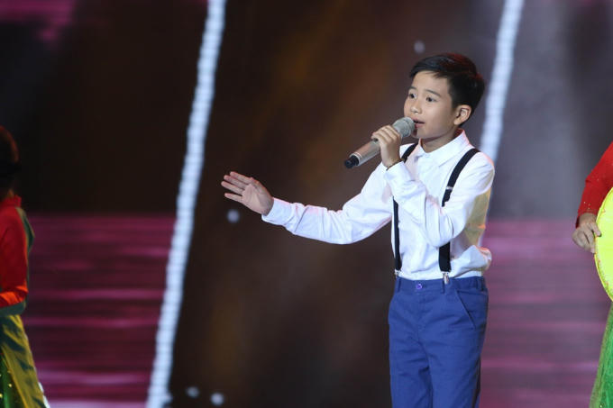 The Voice Kids: Vũ Cát Tường “cạn lời” khi học trò biến hit “Cô gái ngày hôm qua” thành cải lương