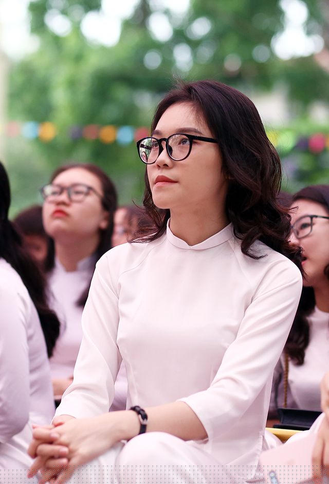 Các nữ sinh của trường vốn được biết đến là những cô gái vừa xinh đẹp, vừa đa tài.
