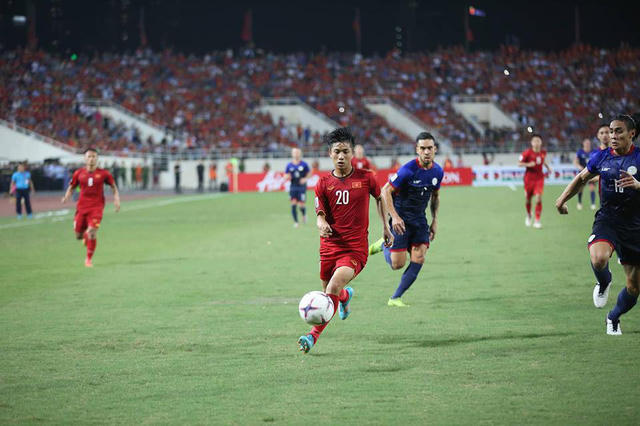 Việt Nam 2-1 Philippines: Chiến thắng ngoạn mục đưa tuyển Việt Nam vào chung kết AFF Cup