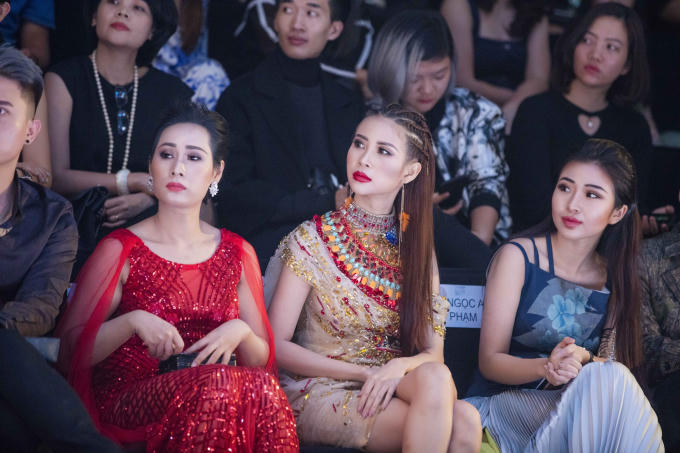 Miss Tourism Liên Phương “hóa” nữ thần Ai Cập trên thảm đỏ thời trang Hà Nội