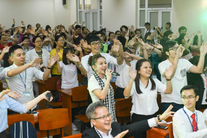 Hải Yến Idol: “Từng trầm cảm vì bầu show, nhà thiết kế từ chối do béo phì”